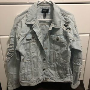 Forever 21 Men’s distressed jean jacket